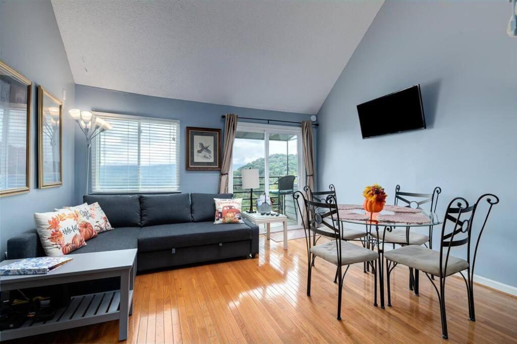 Spacious Gatlinburg Condo With Million Dollar Mountain Views Экстерьер фото